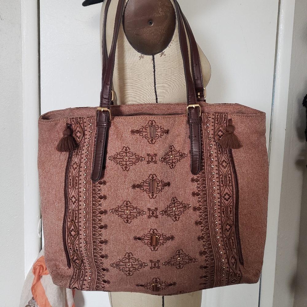 Tommy Bahama Purse